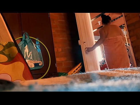 ❤️ Dayım mənim arxamca duşa girir, mən duş qəbul edərkən məni sikir. ❤️ Fəsişlər bizdə az.josporn-com.ru